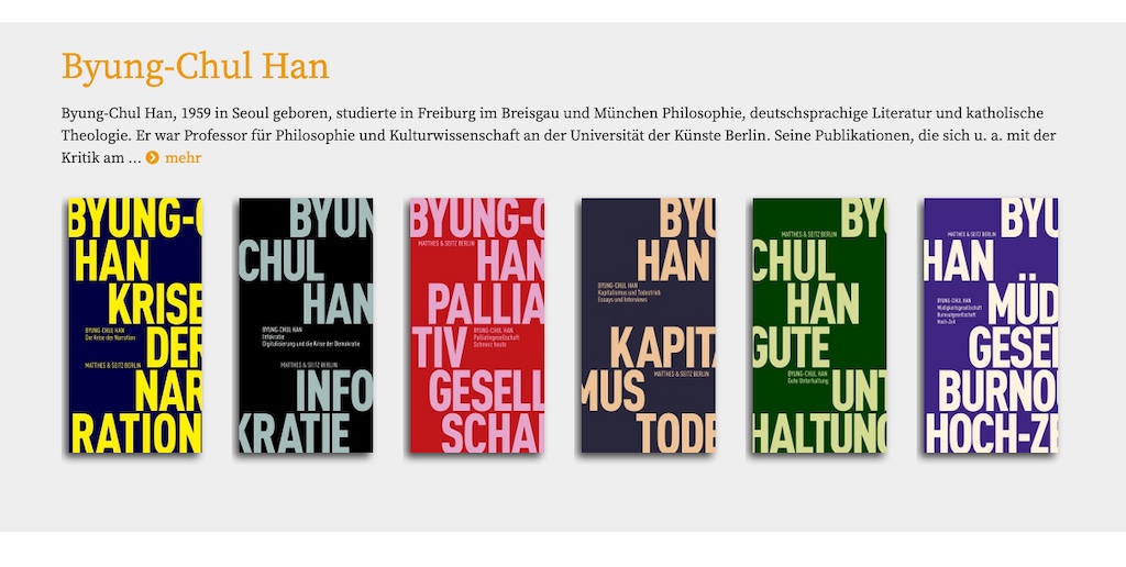 Fotografía de algunos de los libros del autor en el idioma alemán
